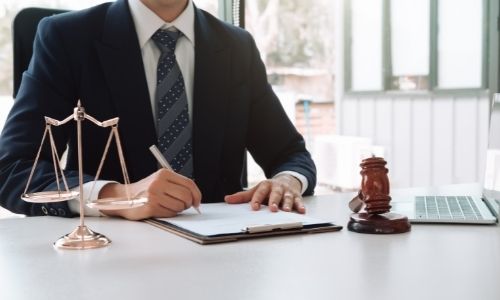 You are currently viewing Agir Handicap : comment faire appel à un avocat en 5 points?